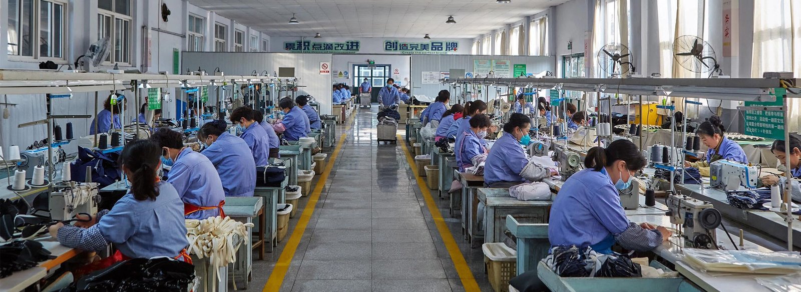 Custom Sneaker manufacturer In China